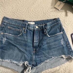 Good American Blue Distressed Denim Cutoff Shorts 8/29